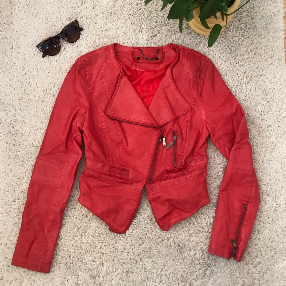 ✨DESIGUAL RED FAUX LEATHER MOTO JACKET✨